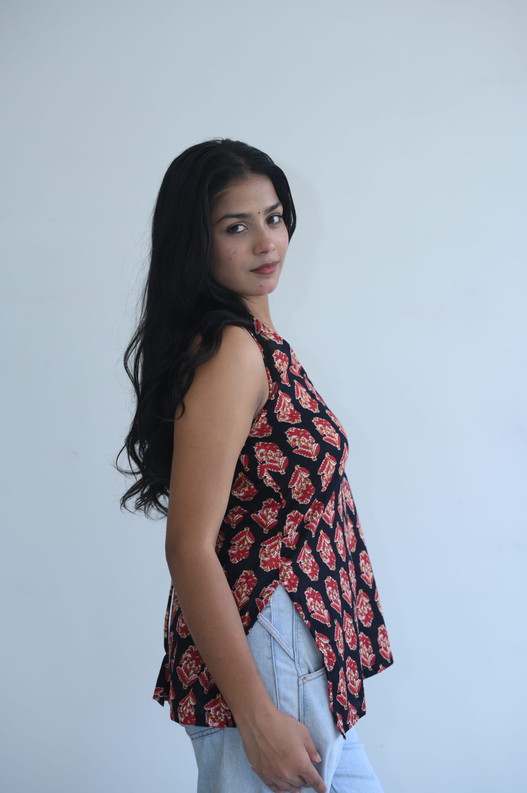 Athyea Black Floral Printed Halter Neck Top - Image 3